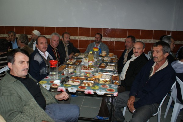 Resmi büyük olarak görebilmek için tıklayınız