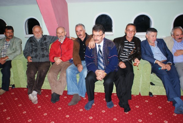 Resmi büyük olarak görebilmek için tıklayınız