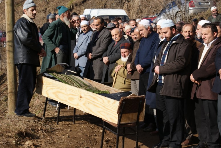 Resmi büyük olarak görebilmek için tıklayınız