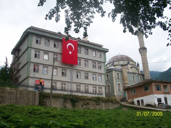 Resmi büyük olarak görebilmek için tıklayınız